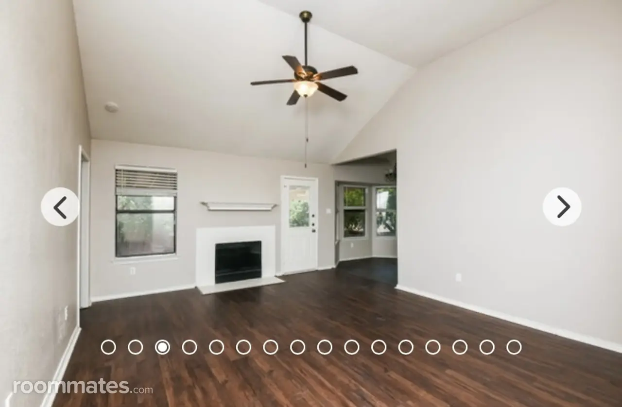 Profile photo 9 of 12