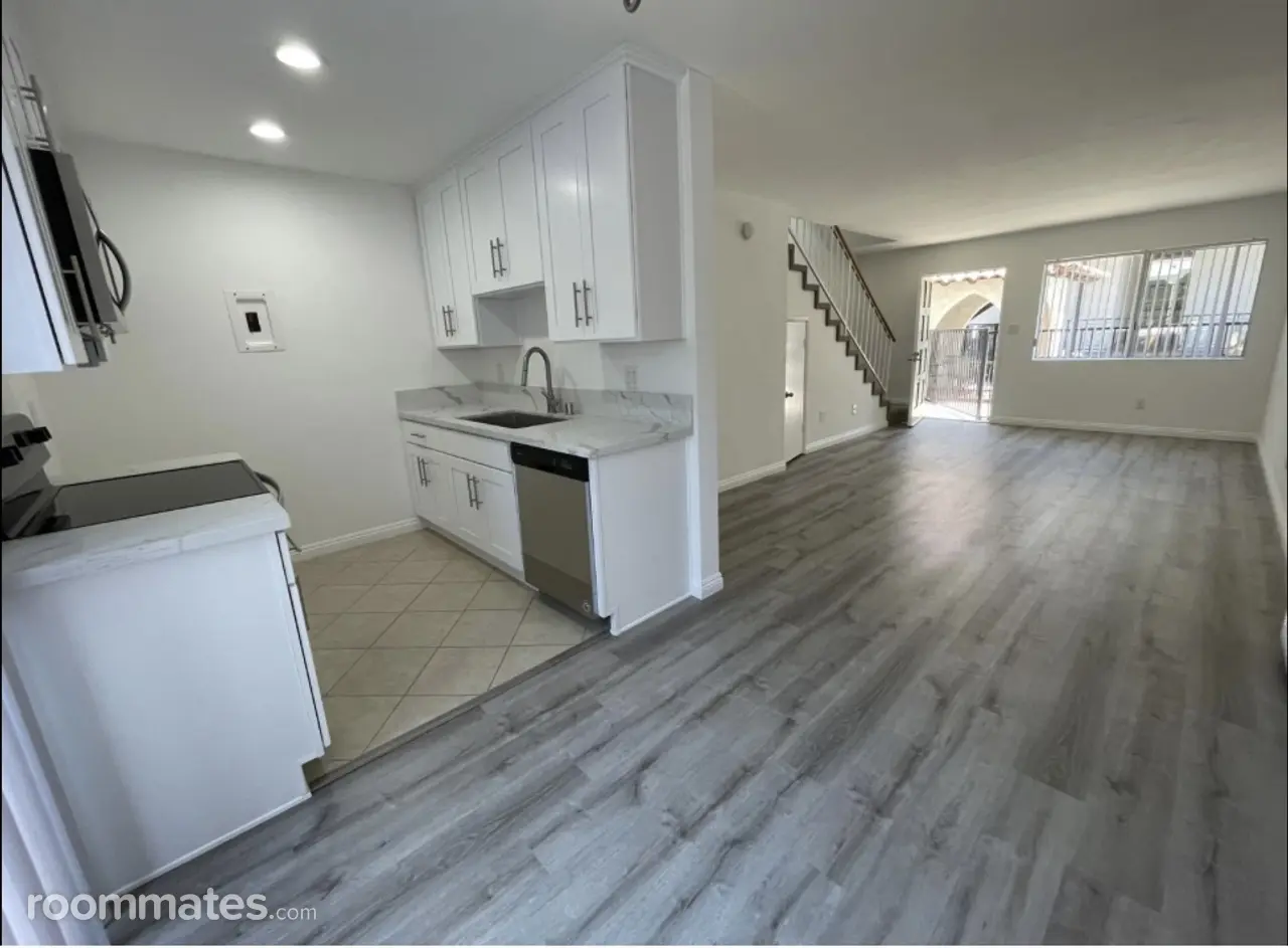 Profile photo 2 of 7