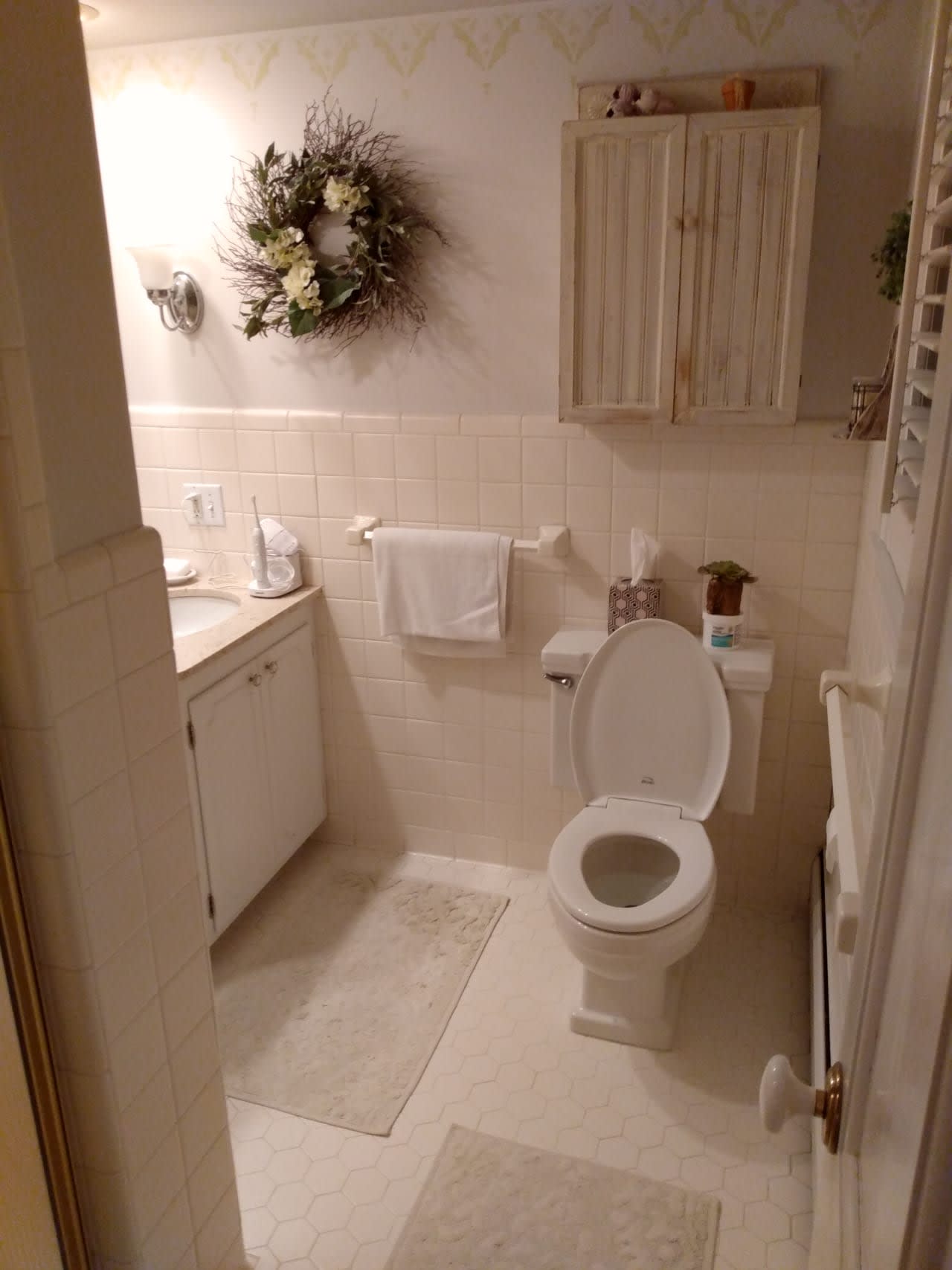 Profile photo 4 of 13