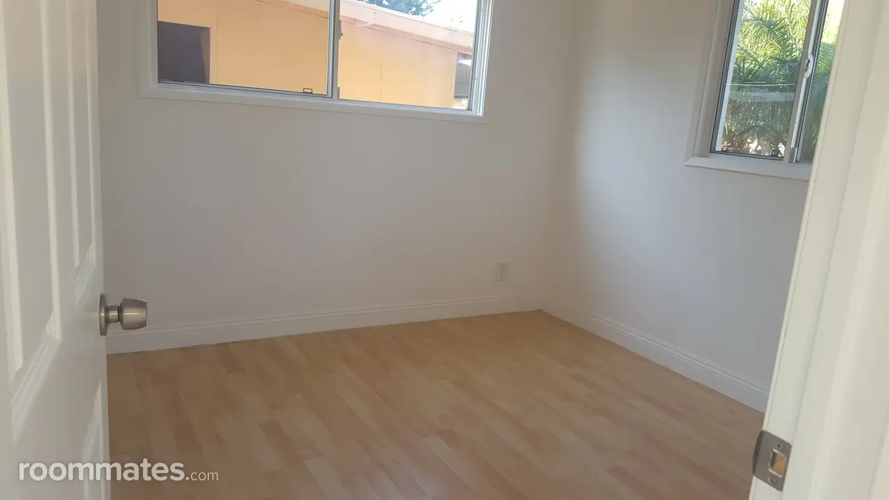 Profile photo 2 of 8