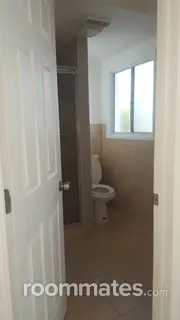 Room for rent in Anaheim, CA $850, house