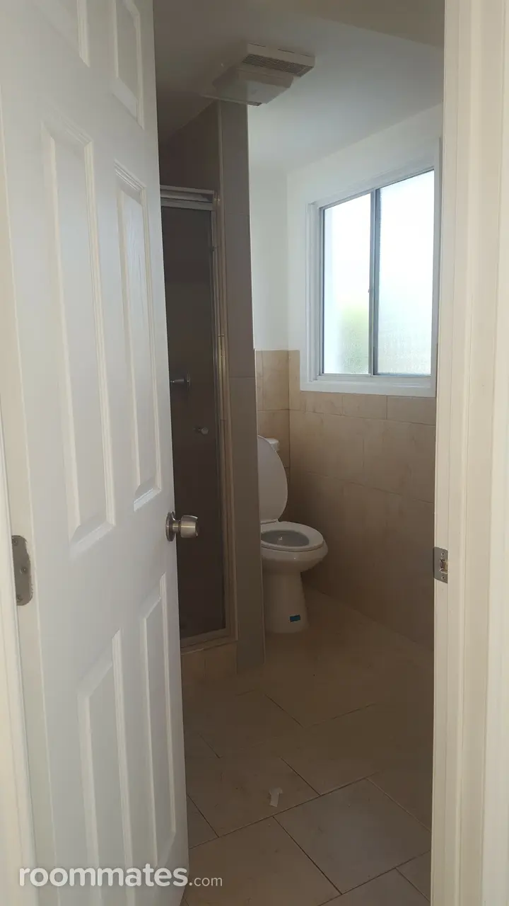 Profile photo 1 of 8