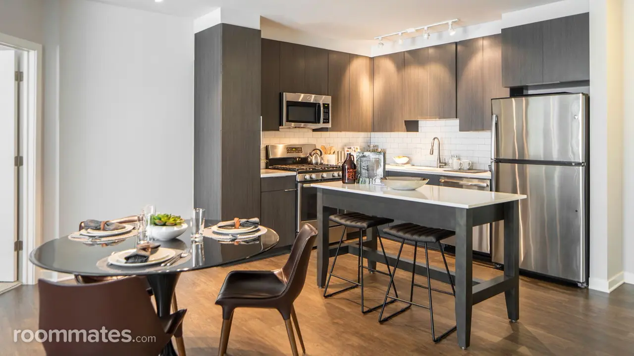 Profile photo 2 of 7