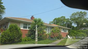 Room for rent in Shirley, NY $1000, house