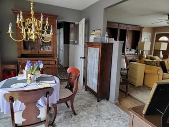 Room for rent in Shirley, NY $1000, house