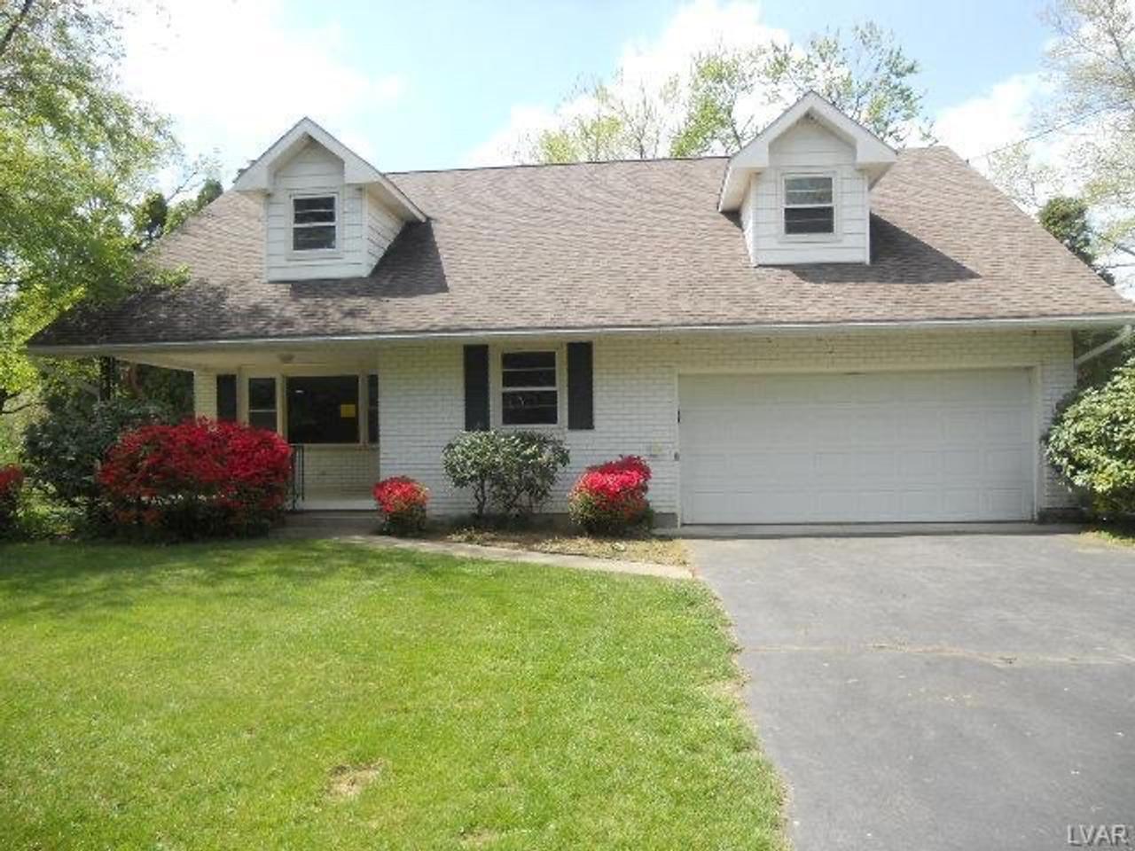 Profile photo 7 of 12