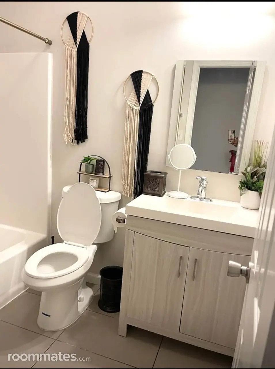 Profile photo 2 of 11