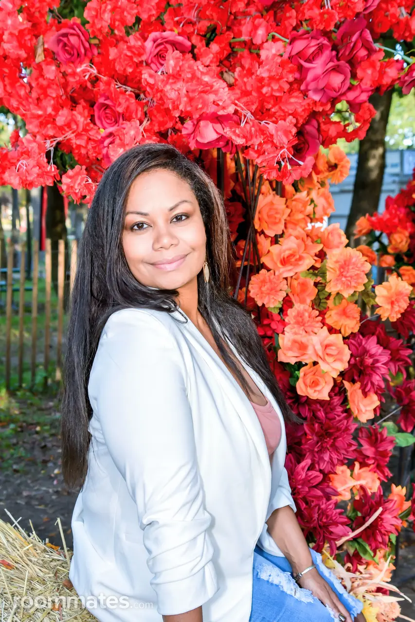 Profile photo 11 of 11