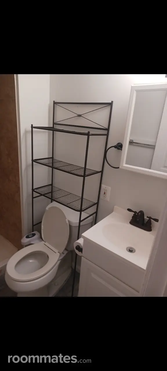 Profile photo 5 of 11