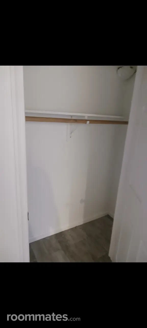 Profile photo 3 of 11