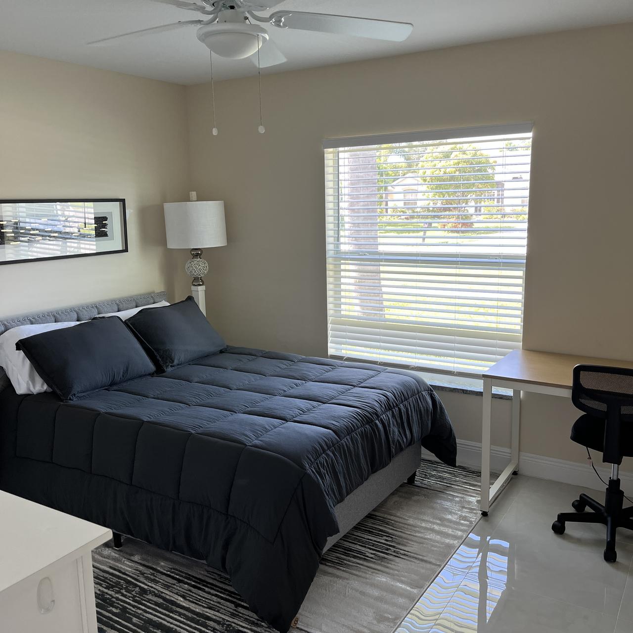 Profile photo 5 of 7