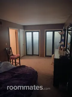 Room for rent in Harrison Township, MI $625, condo