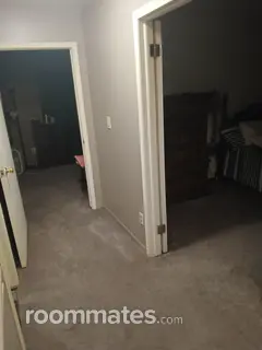 Room for rent in Harrison Township, MI $625, condo