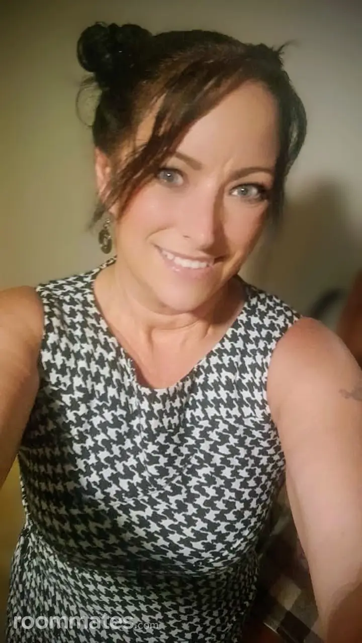 Profile photo 1 of 1