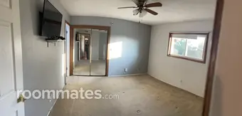 Room for rent in Thousand Oaks, CA $1300, house