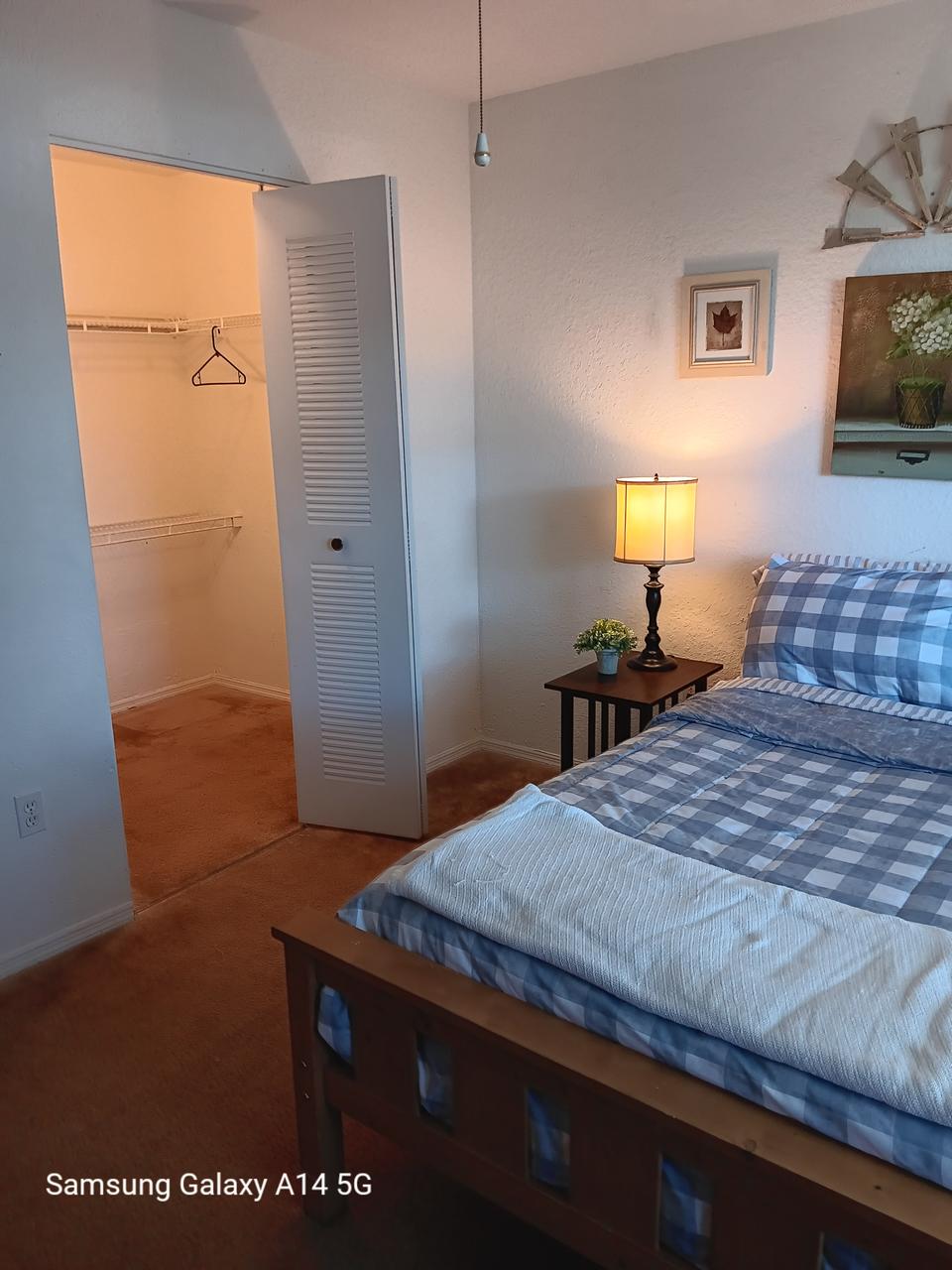 Profile photo 2 of 7