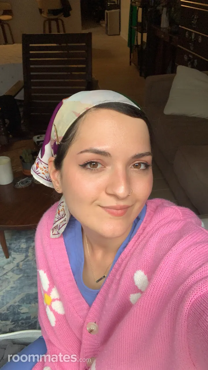 Profile photo 1 of 1