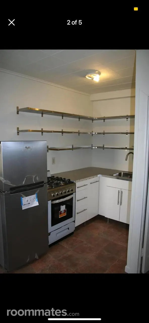 Profile photo 1 of 4