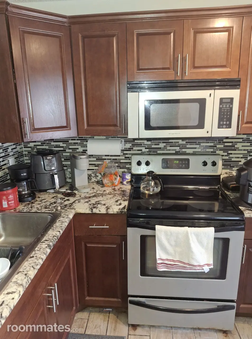 Profile photo 1 of 5