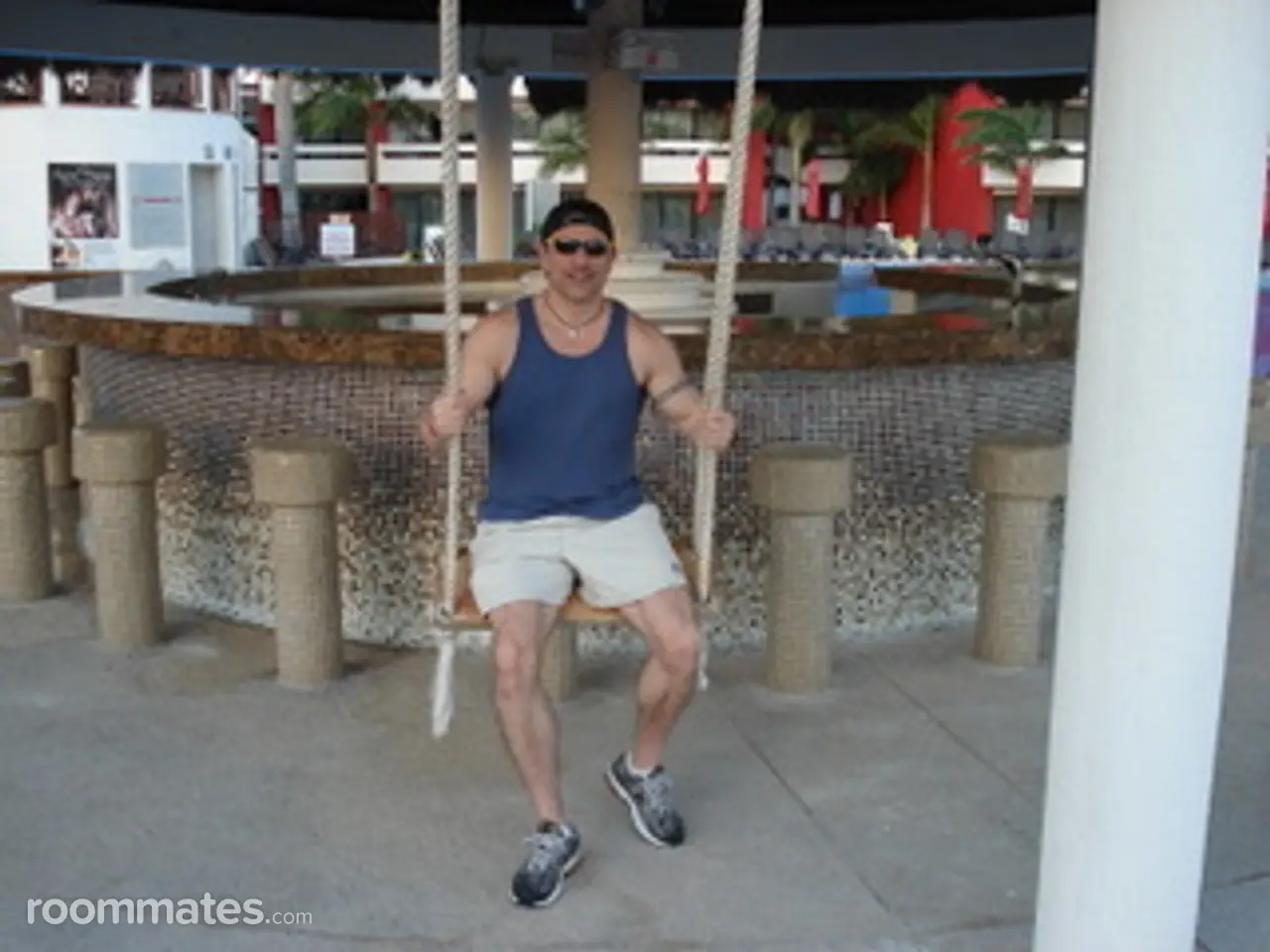 Profile photo 4 of 4