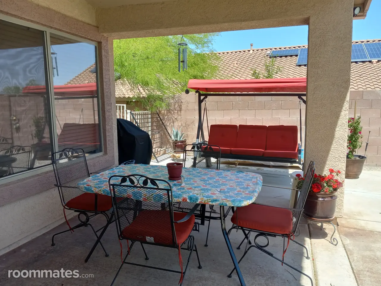 Profile photo 7 of 19