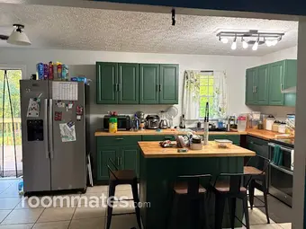 Room for rent in Cartersville, GA $850, house