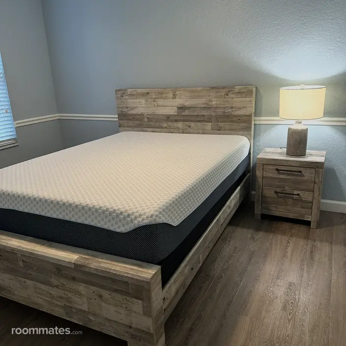 Room for rent in Port Saint Lucie, FL $900, condo