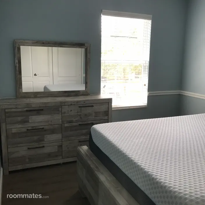 Room for rent in Port Saint Lucie, FL $850, condo