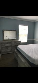 Room for rent in Port Saint Lucie, FL $850, condo
