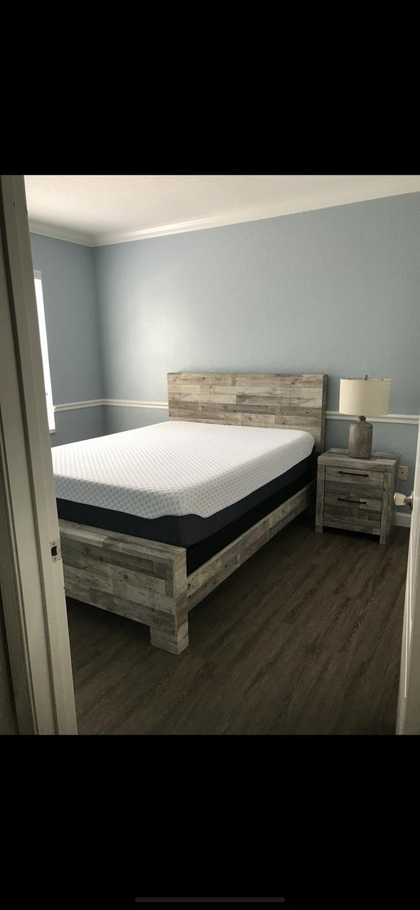 Profile photo 2 of 7