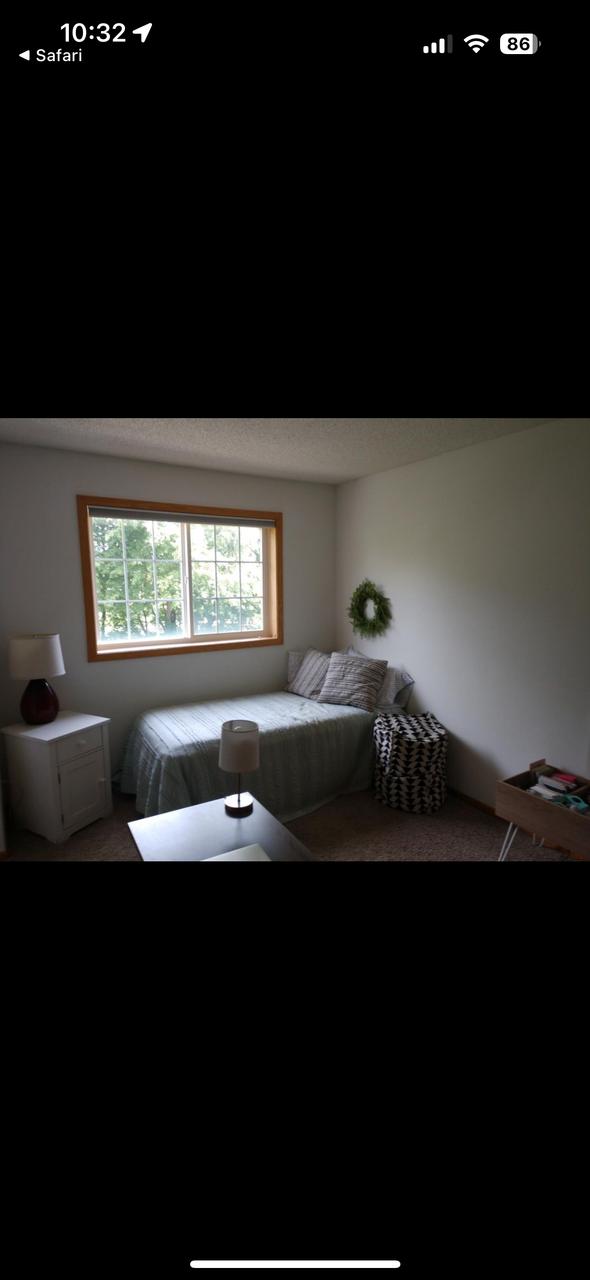 Profile photo 4 of 8