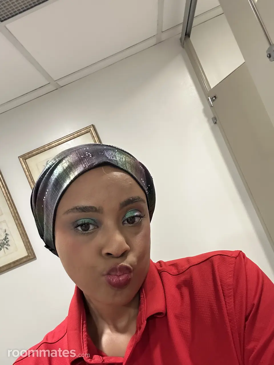 Profile photo 3 of 4