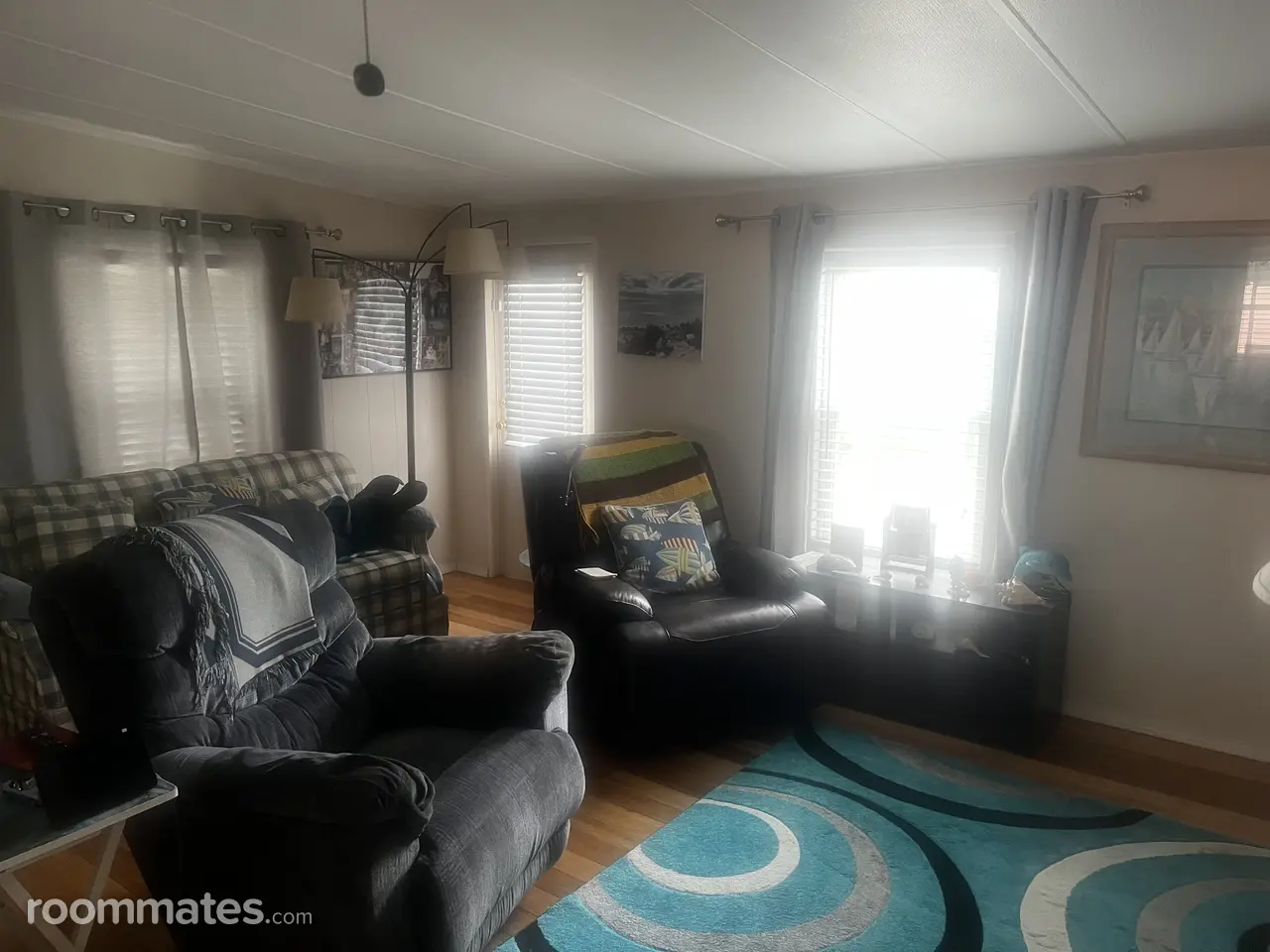 Profile photo 8 of 13