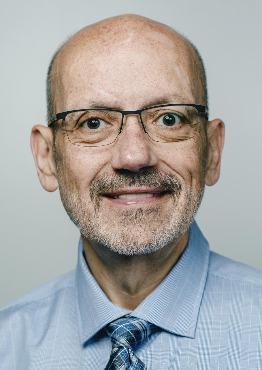 Profile photo 11 of 11