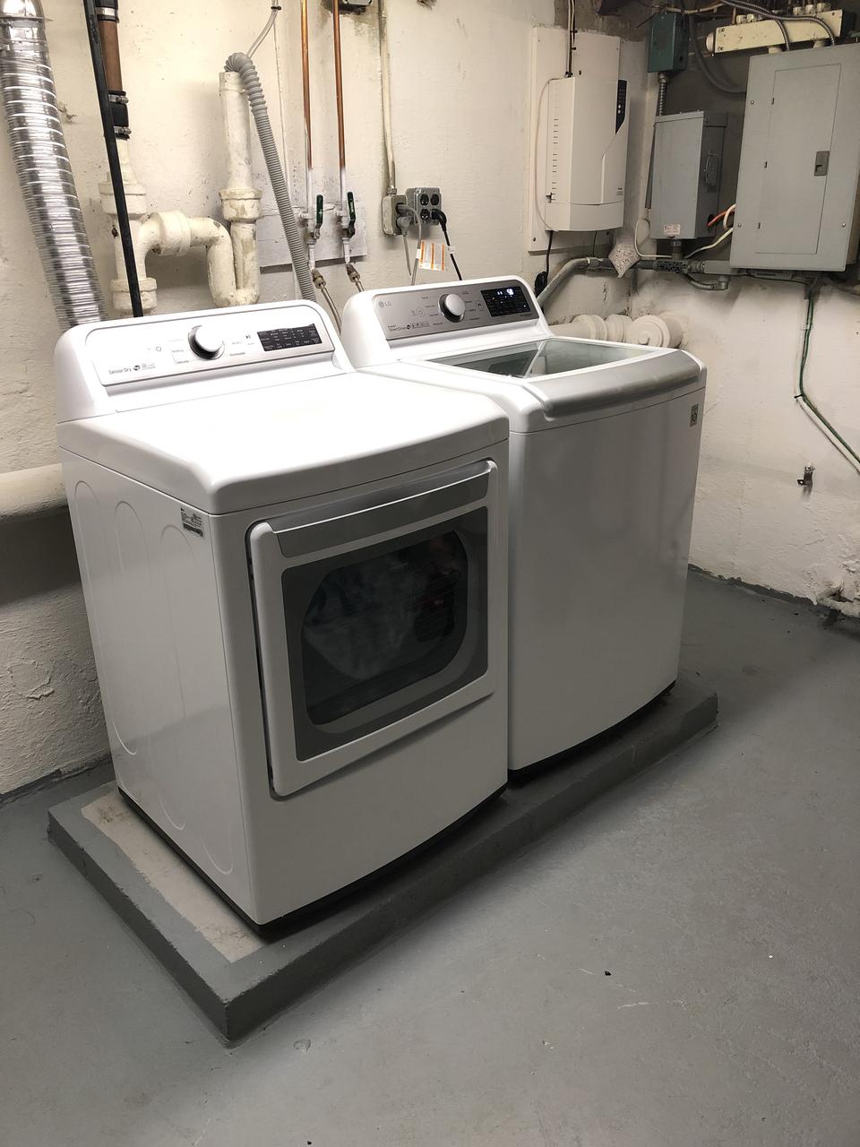 Profile photo 5 of 11