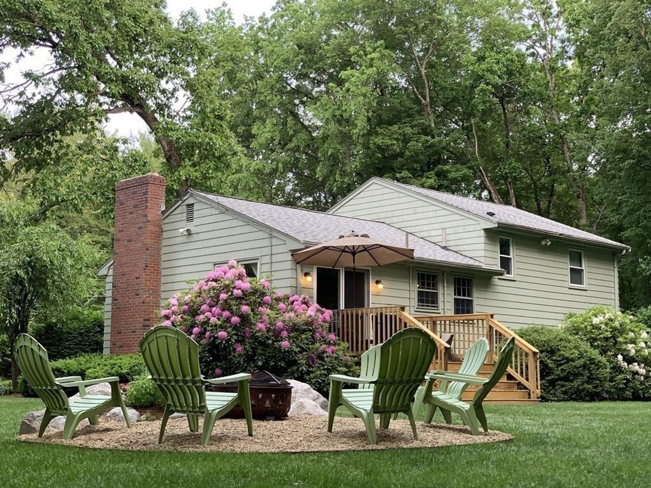 Profile photo 2 of 11