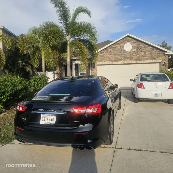 Room for rent in Palmetto, FL $1000, house