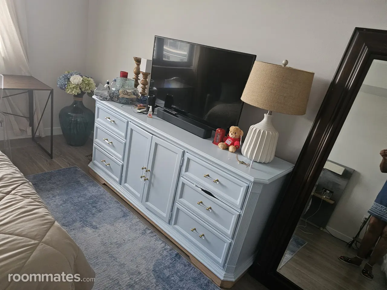 Profile photo 4 of 9