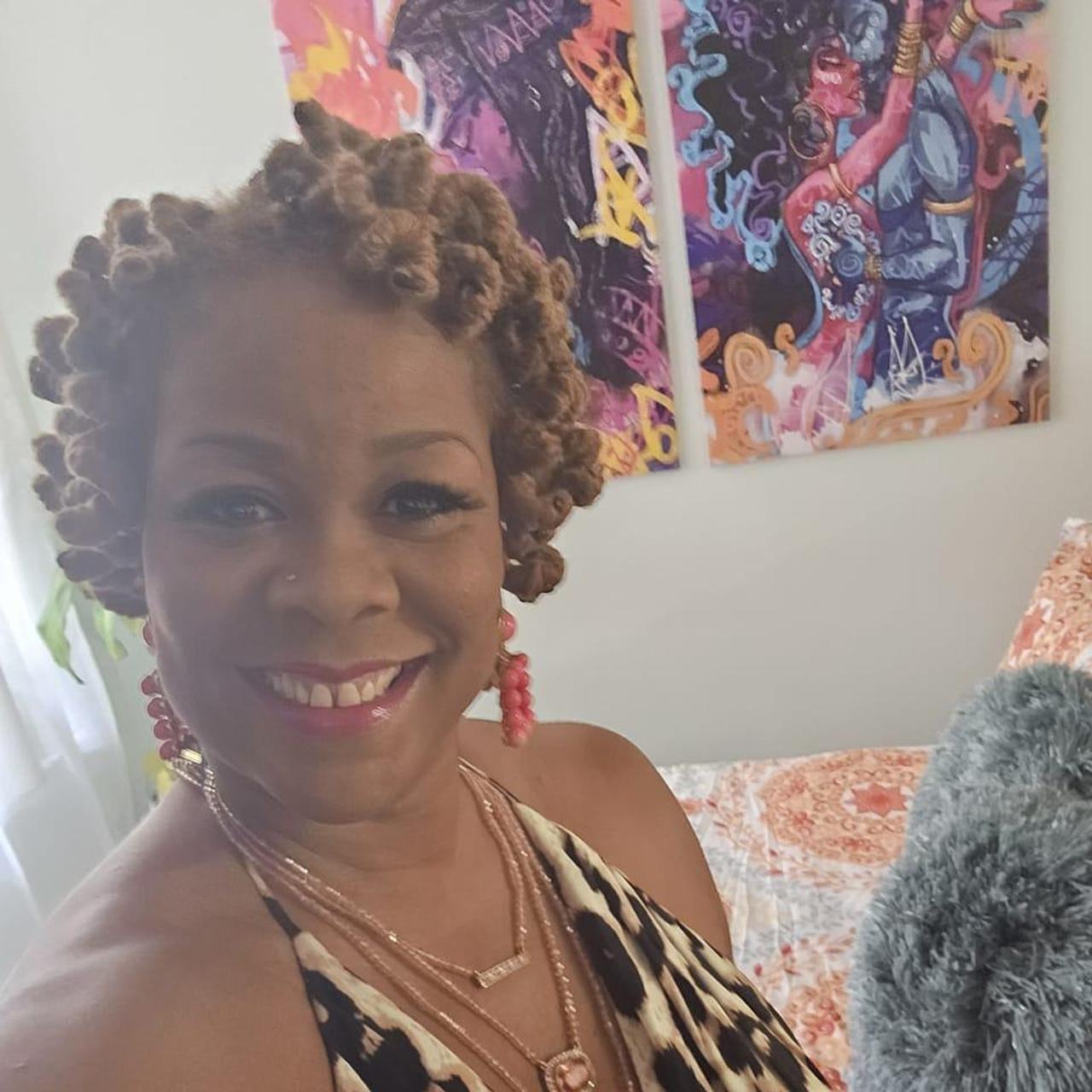 Profile photo 9 of 9