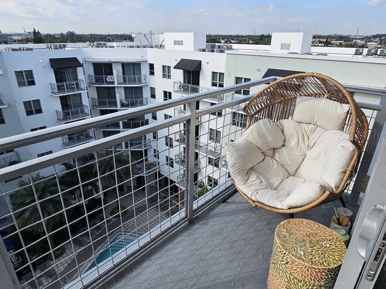 Profile photo 6 of 9