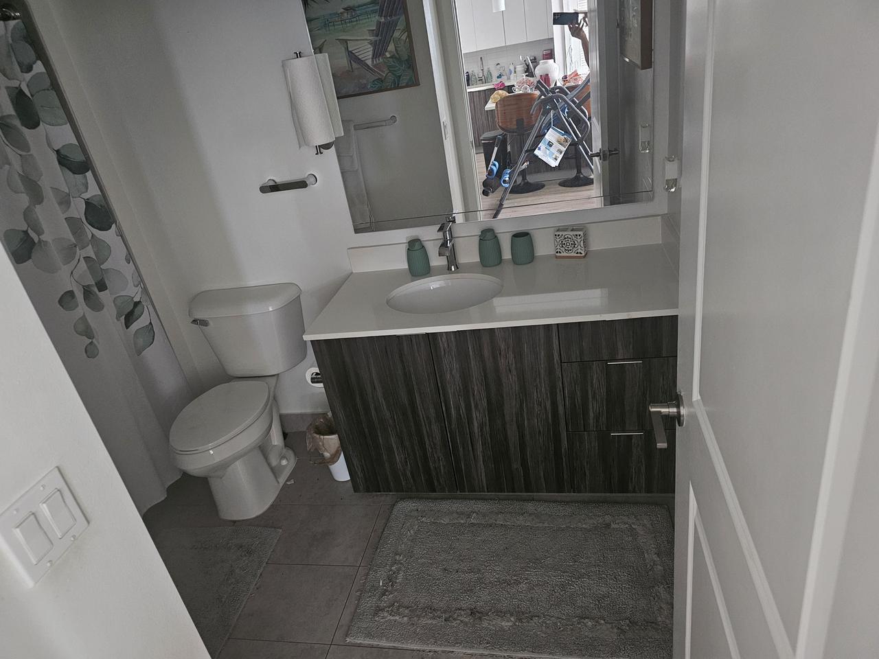 Profile photo 8 of 9