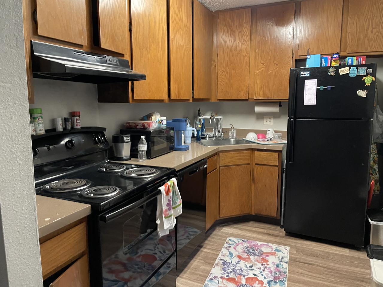 Profile photo 1 of 8