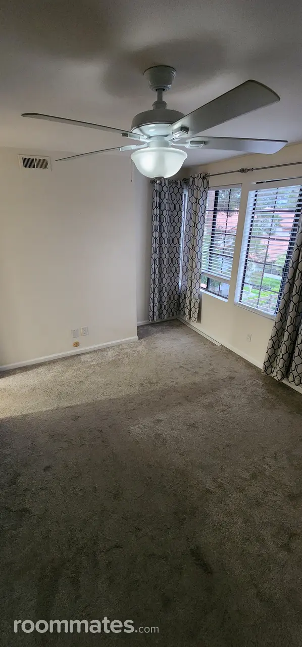 Profile photo 2 of 4