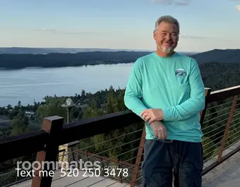 Roommate looking Bristol, CT, $800