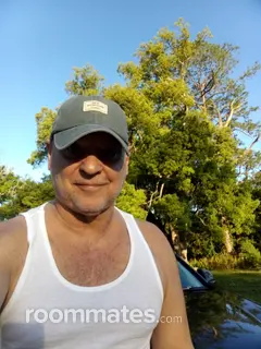 Roommate looking Sorrento, FL, $600