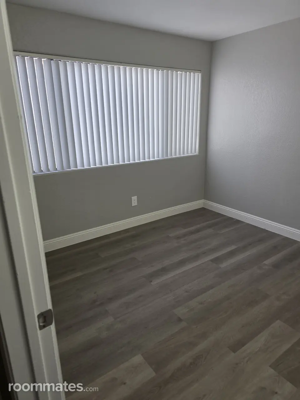 Profile photo 3 of 7