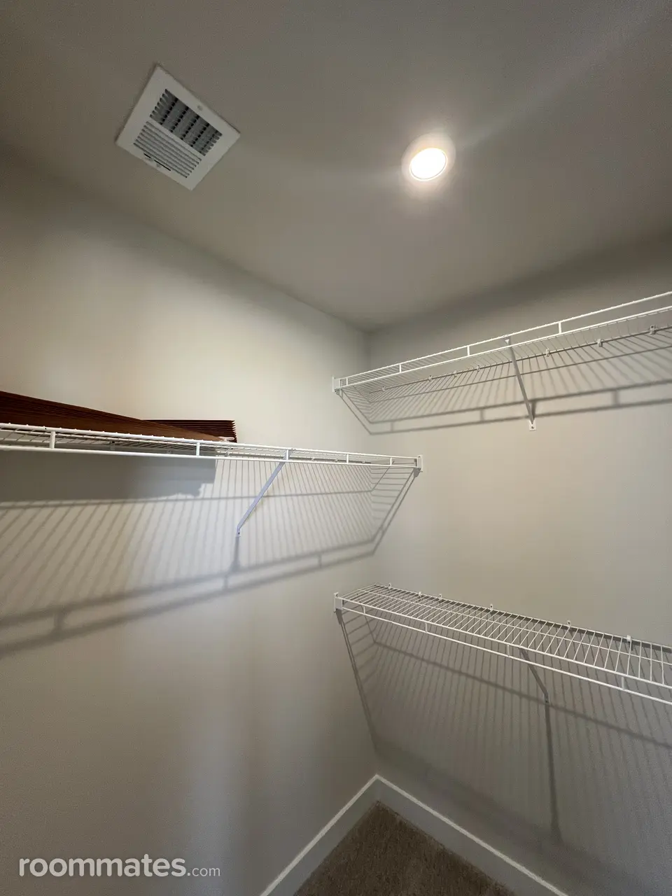 Profile photo 2 of 14