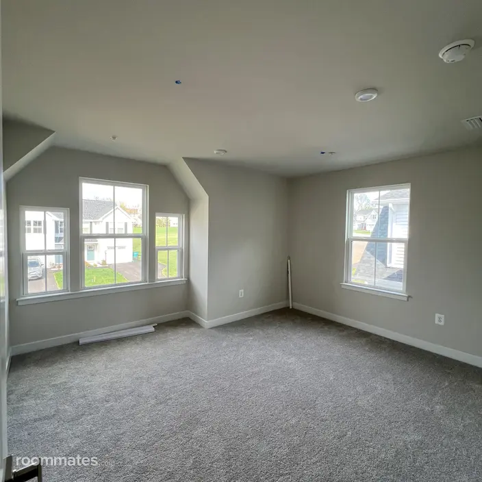 Room for rent in Hagerstown, MD $1100, house
