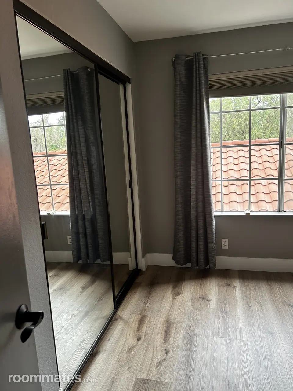 Profile photo 3 of 21