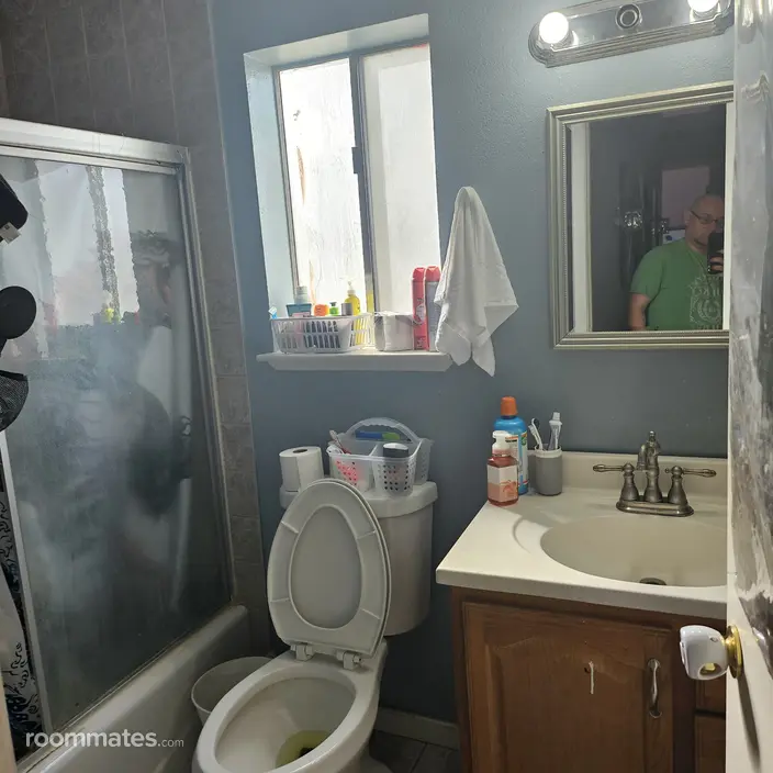 Room for rent in Las Vegas, NV $500, house